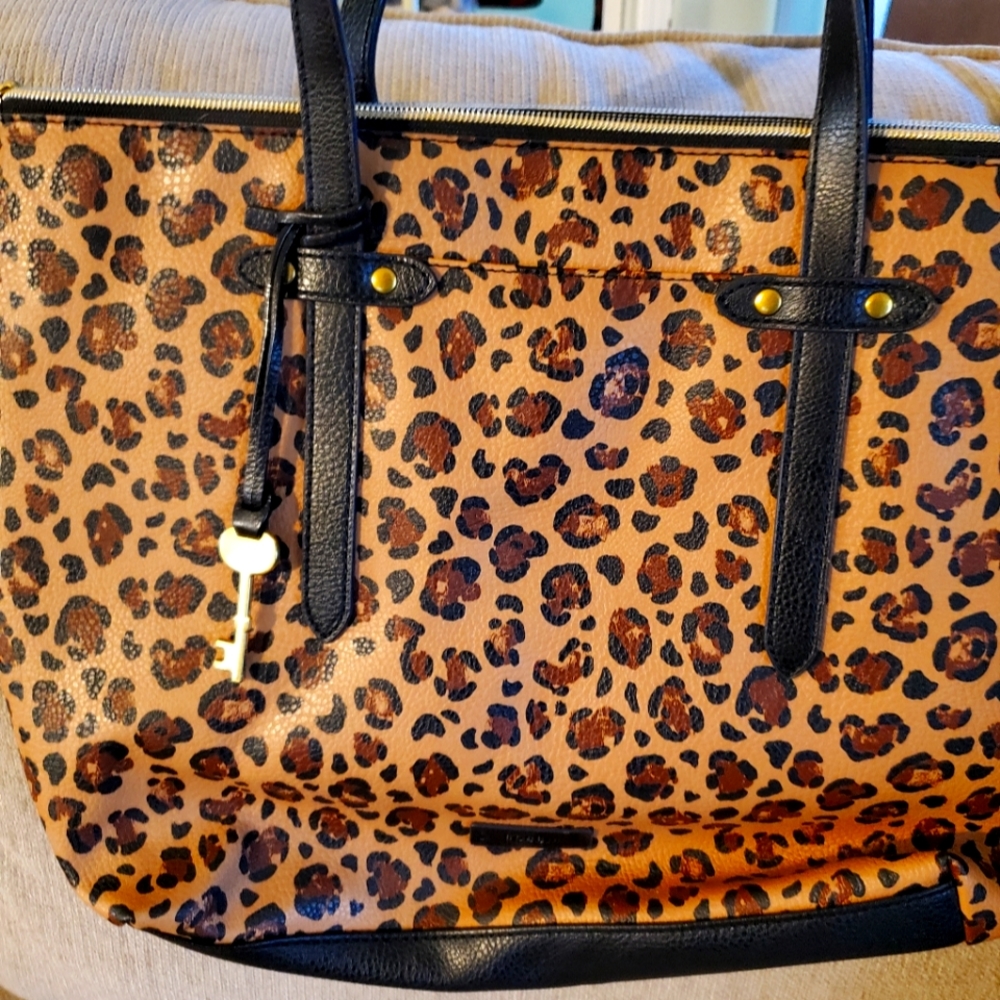 Fossil Print purse